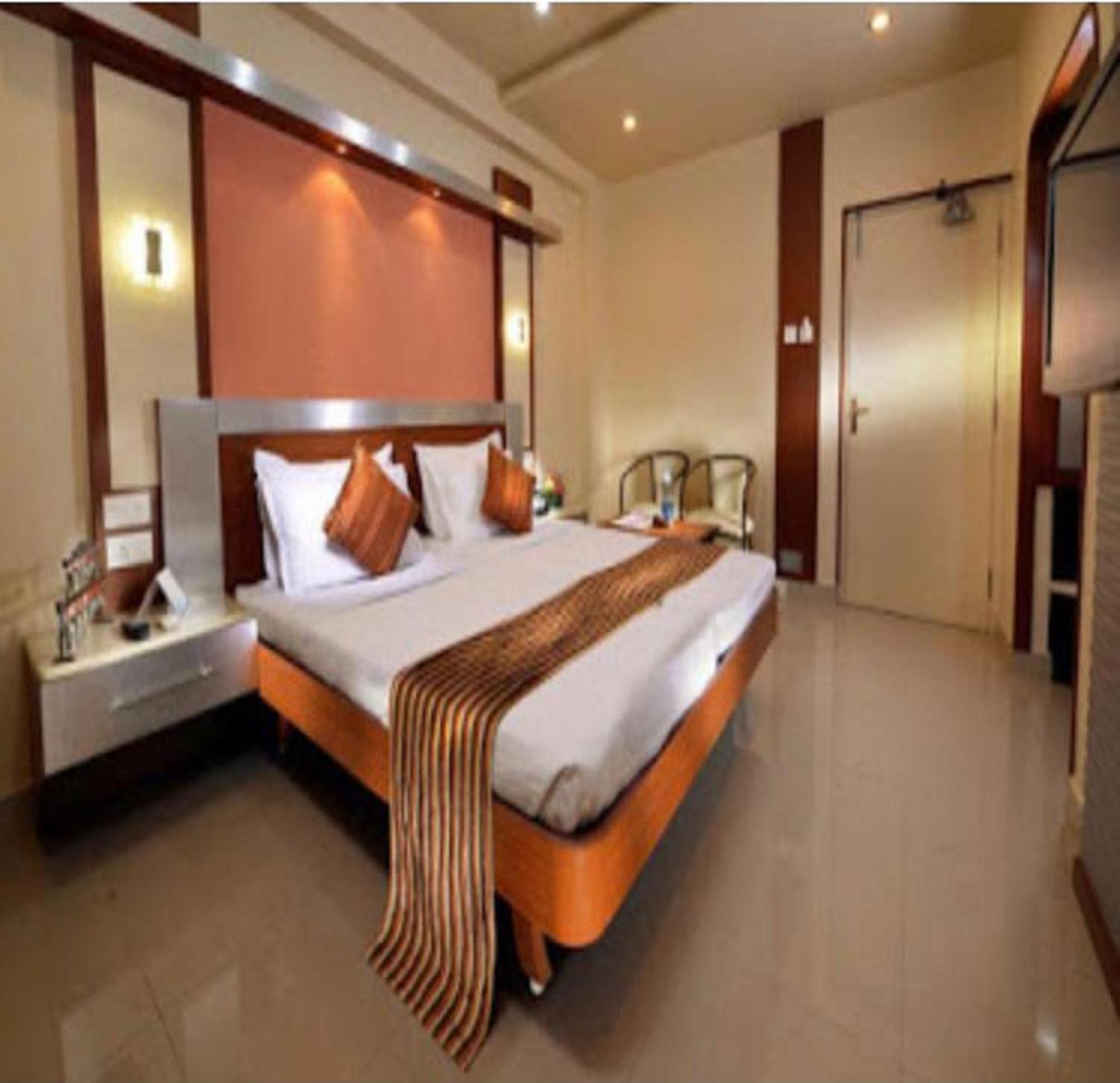 Navaratna Delight Coimbatore Eksteriør bilde